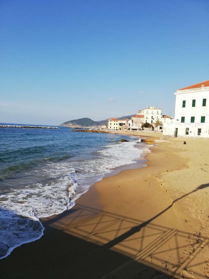 Casa Francesca E Rooms Santa Maria di Castellabate Luaran gambar